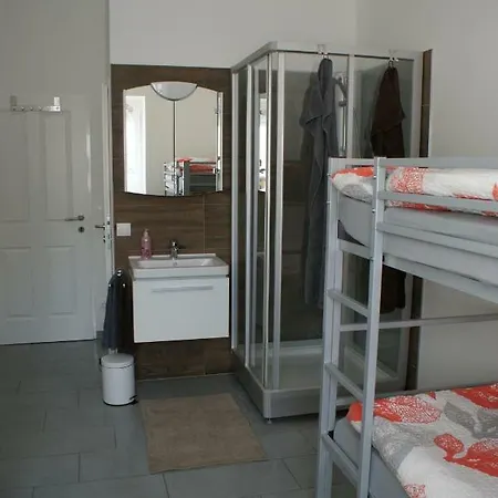 Wit - Wohnen In Motel