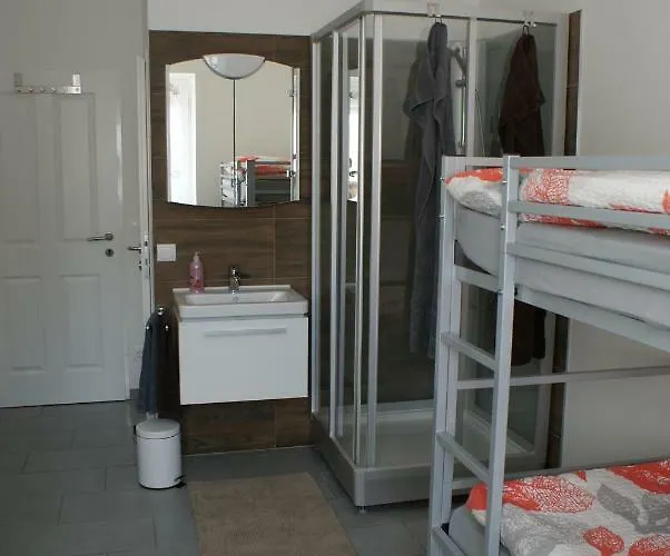 Wit - Wohnen In Motel